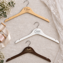 No-Bar Wedding Party Hanger