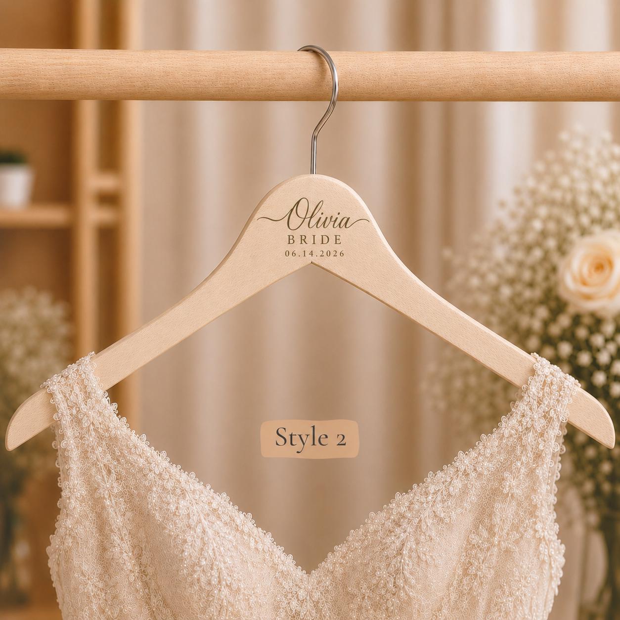 Personalized Bride's Hanger, Custom Wooden Wedding Hanger with Name & Date, Customized Gift, Bridal Party Hanger